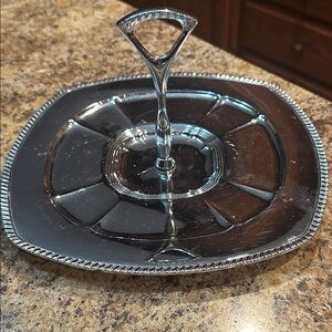 DOEHLER-JARVIS Elegant Silver Plated Serving Tray